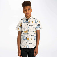 chemise avec motif camion pelleteuse