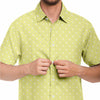 chemise homme manches courtes mode fleurie