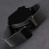 Bracelet Apple Watch milanais magnétique en acier, vue détaillée