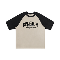 T-shirt belge raglan Made in Belgium coloris Abricot clair à bras noirs, lettrage varsity BELGIUM