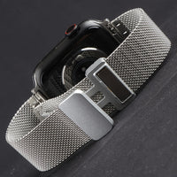 Bracelet Apple Watch milanais magnétique en acier, vue détaillée 4