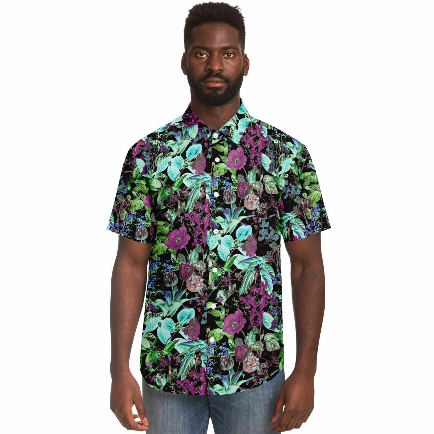 Chemise homme manches courtes feuillage vert et mauve, portée par un second mannequin, vue de face