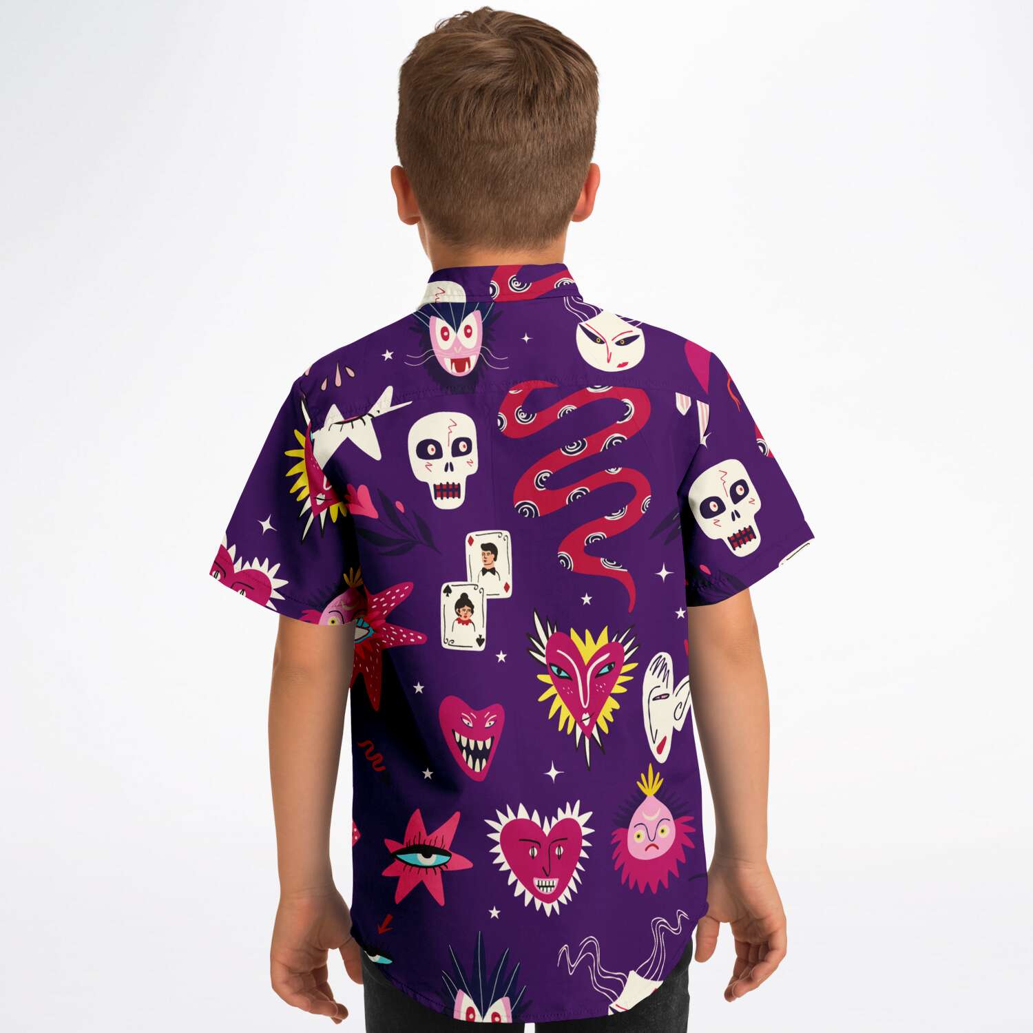 chemise estivale garçon originale avec motifs voyance