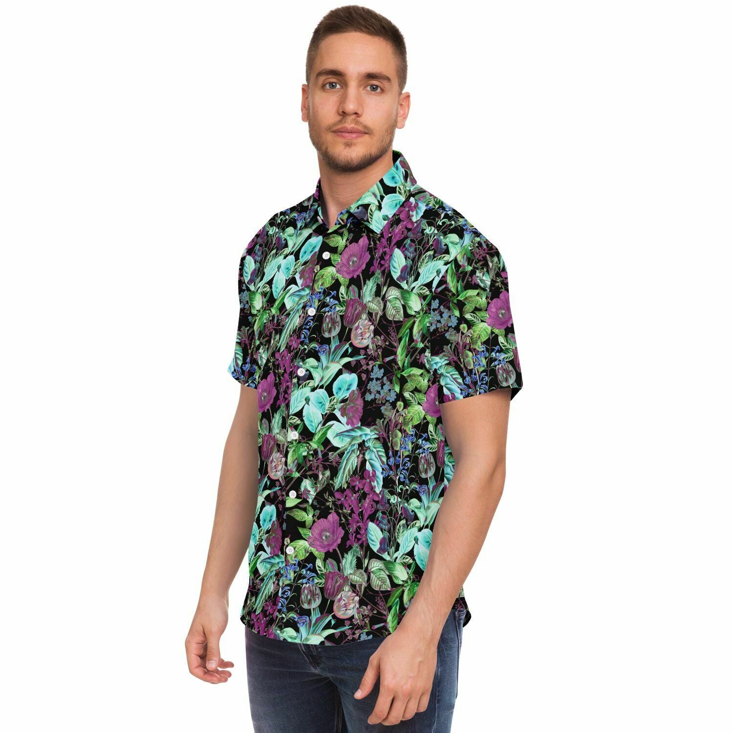 Chemise homme manches courtes feuillage vert et mauve, portée, profil gauche
