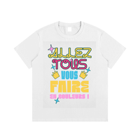 T-shirt allez tous vous faire en couleurs en blanc - lettrage coloré sur fond clair