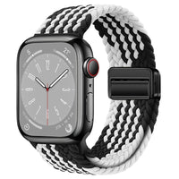 Bracelet Apple Watch en nylon tressé à fermoir magnétique, coloris noir et blanc