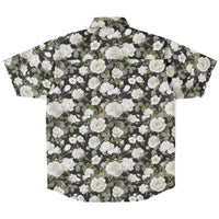 Chemise homme manches courtes noire à pivoines blanches, vue de dos à plat