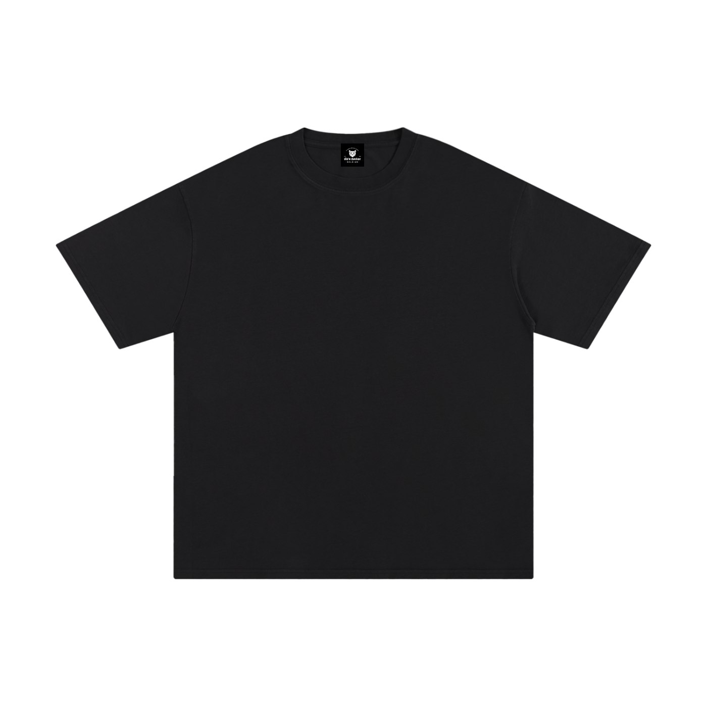Packshot du t-shirt oversized noir - coupe large, col rond et épaules tombantes