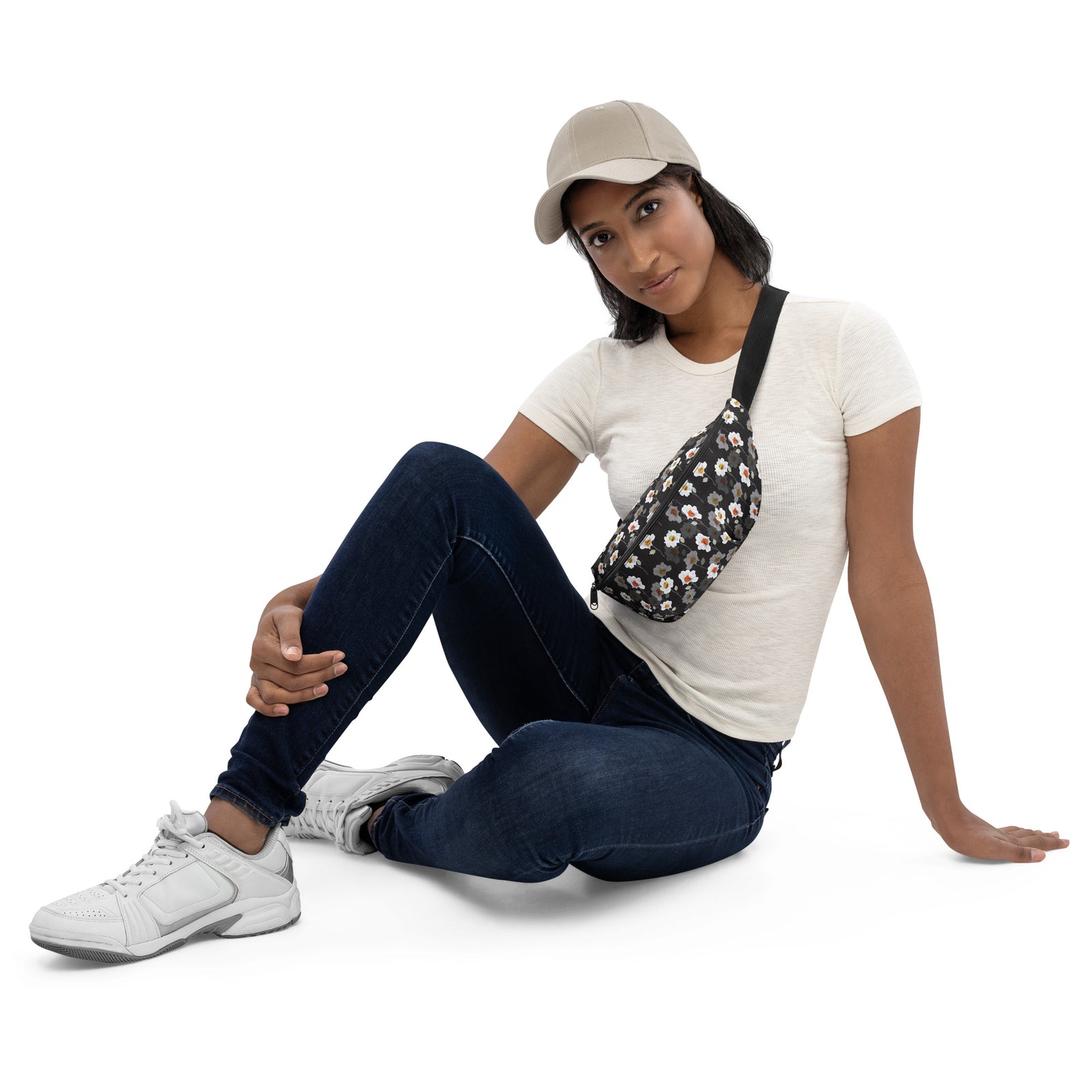 Sac banane fleurs blanches fond noir – vue 6
