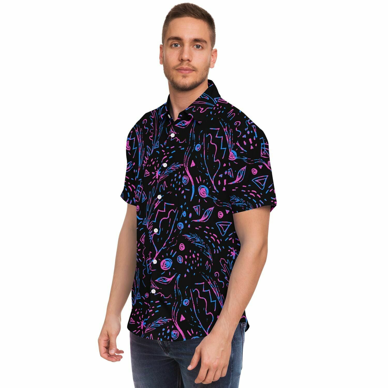 Chemise homme manches courtes noire motif néon abstrait, portée, profil gauche