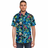 Chemise homme manches courtes bleue à feuillage tropical, portée, vue de face