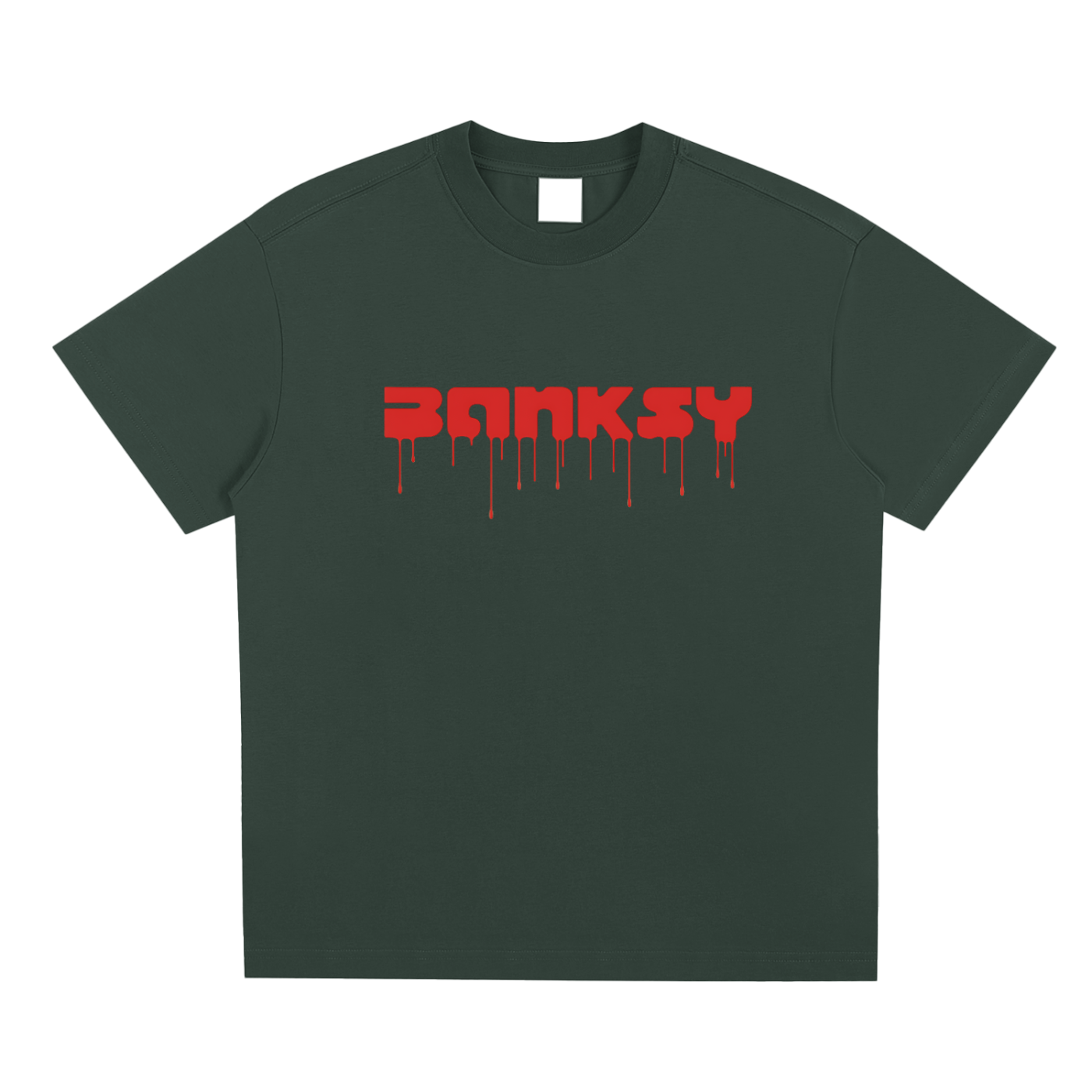 T-shirt oversized Banksy en vert sapin - lettrage rouge dripping centré sur la poitrine