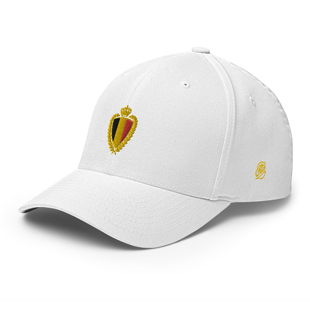 Casquette belge Flexfit blanche trois quarts, écusson belge brodé or