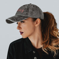 Casquette Femme « Chilling » – Gris Délavé Brodé Rose