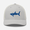 Casquette requin SHARK argentée, vue de face, logo requin brodé bleu roi