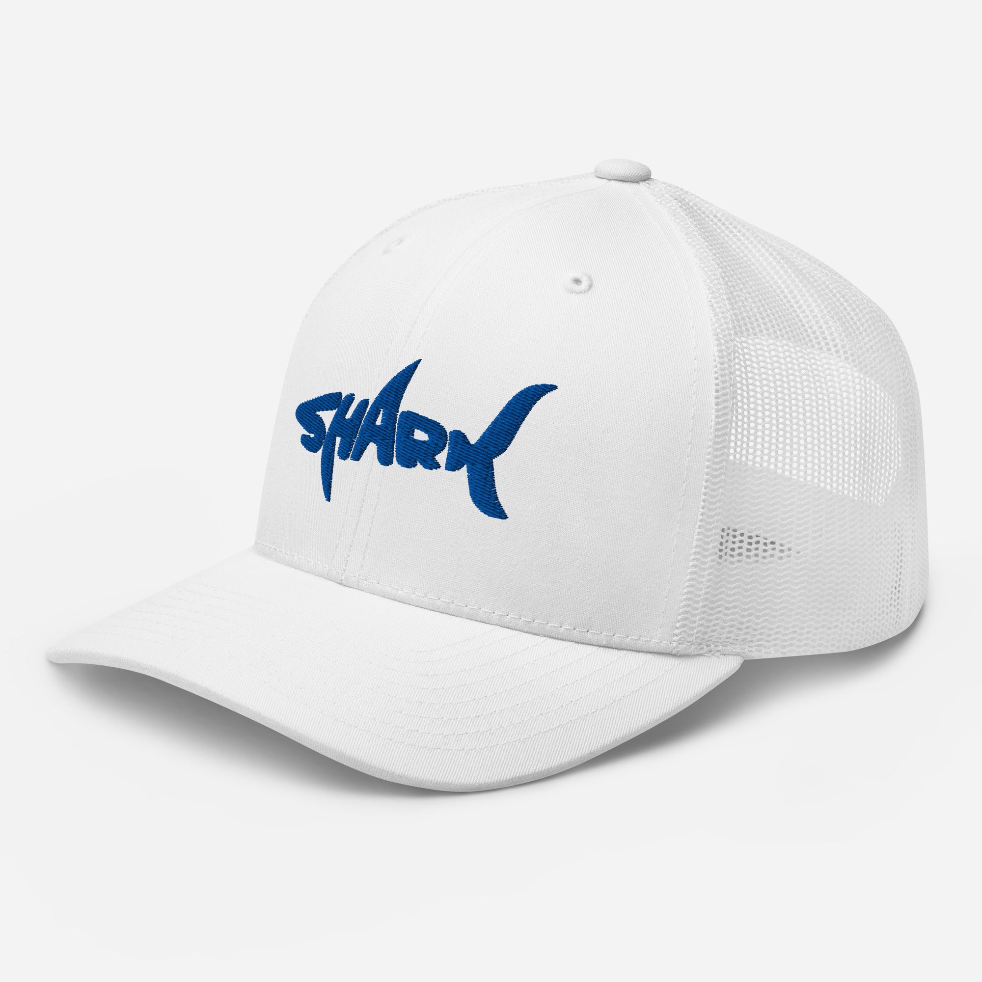 Casquette requin SHARK blanche vue de trois quarts gauche, design original brodé