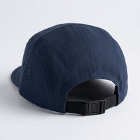 Dos de la casquette skate 5 panneaux avec sangle nylon à clip réglable