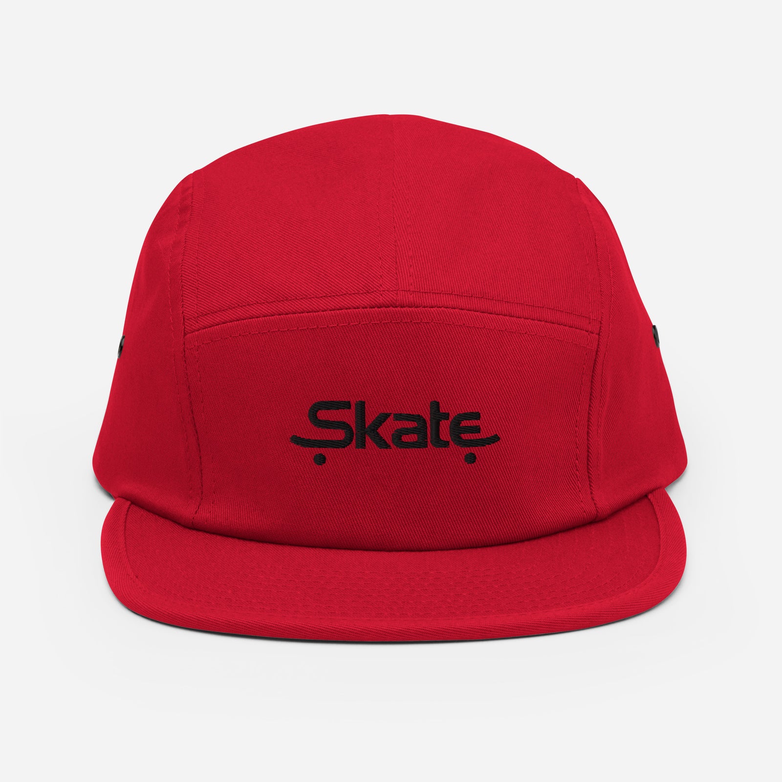 Casquette skate 5 panneaux rouge avec broderie noire Skate, vue de face