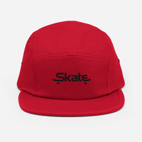 Casquette skate 5 panneaux rouge avec broderie noire Skate, vue de face
