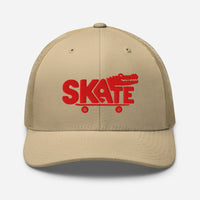 Casquette skate trucker kaki brodée crocodile rouge, vue de face