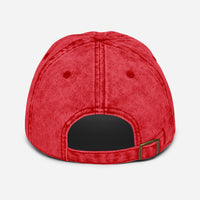 Dos de la casquette skate vintage rouge avec boucle métal réglable