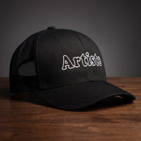 Casquette trucker noire brodée Artiste typo vintage streetwear CHT'M Boutique