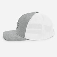 Casquette trucker Good Vibes Only gris chiné et blanc, profil gauche, visière incurvée