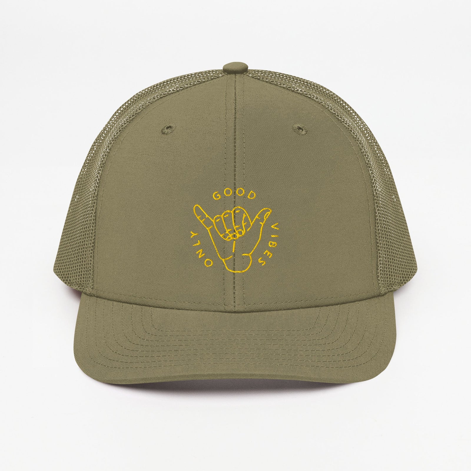 Casquette trucker originale Good Vibes Only vert loden vue de face, broderie shaka dorée