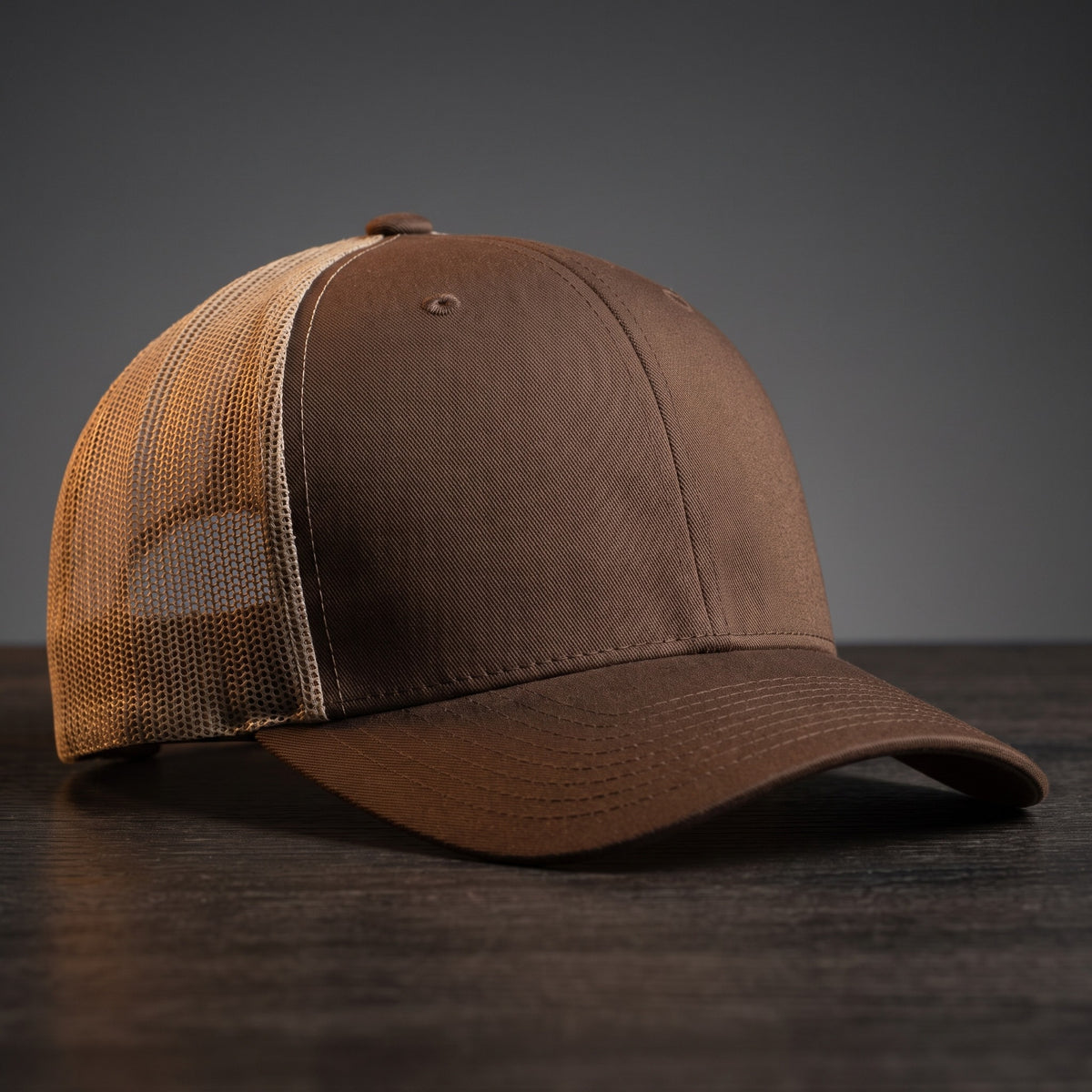 Casquette trucker bicolore marron et kaki streetwear