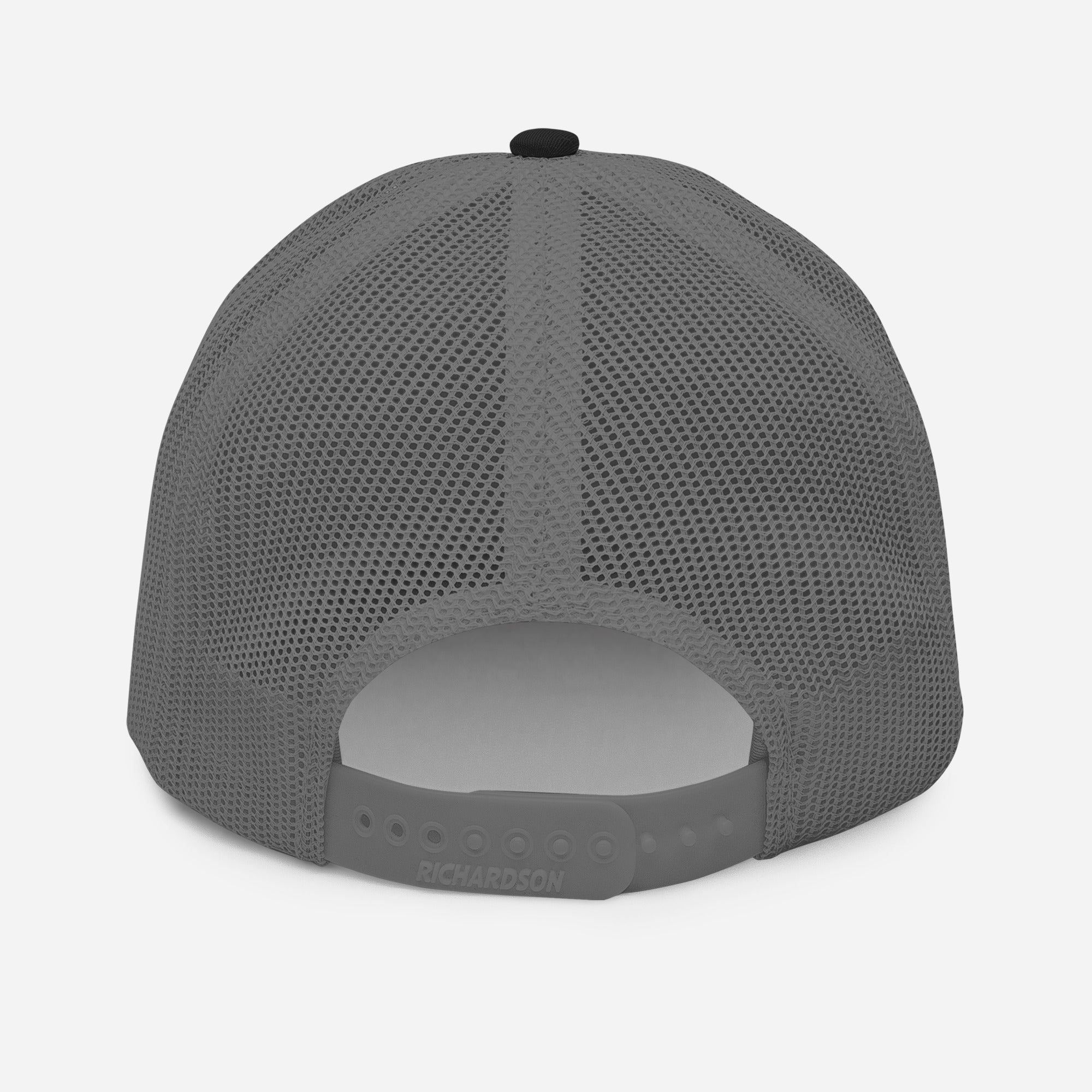 Dos de la casquette trucker skate noire, mesh gris et snapback réglable