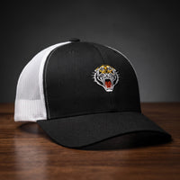 Casquette trucker tigre noir et blanc - tête de tigre rugissant brodée - CHT'M Boutique