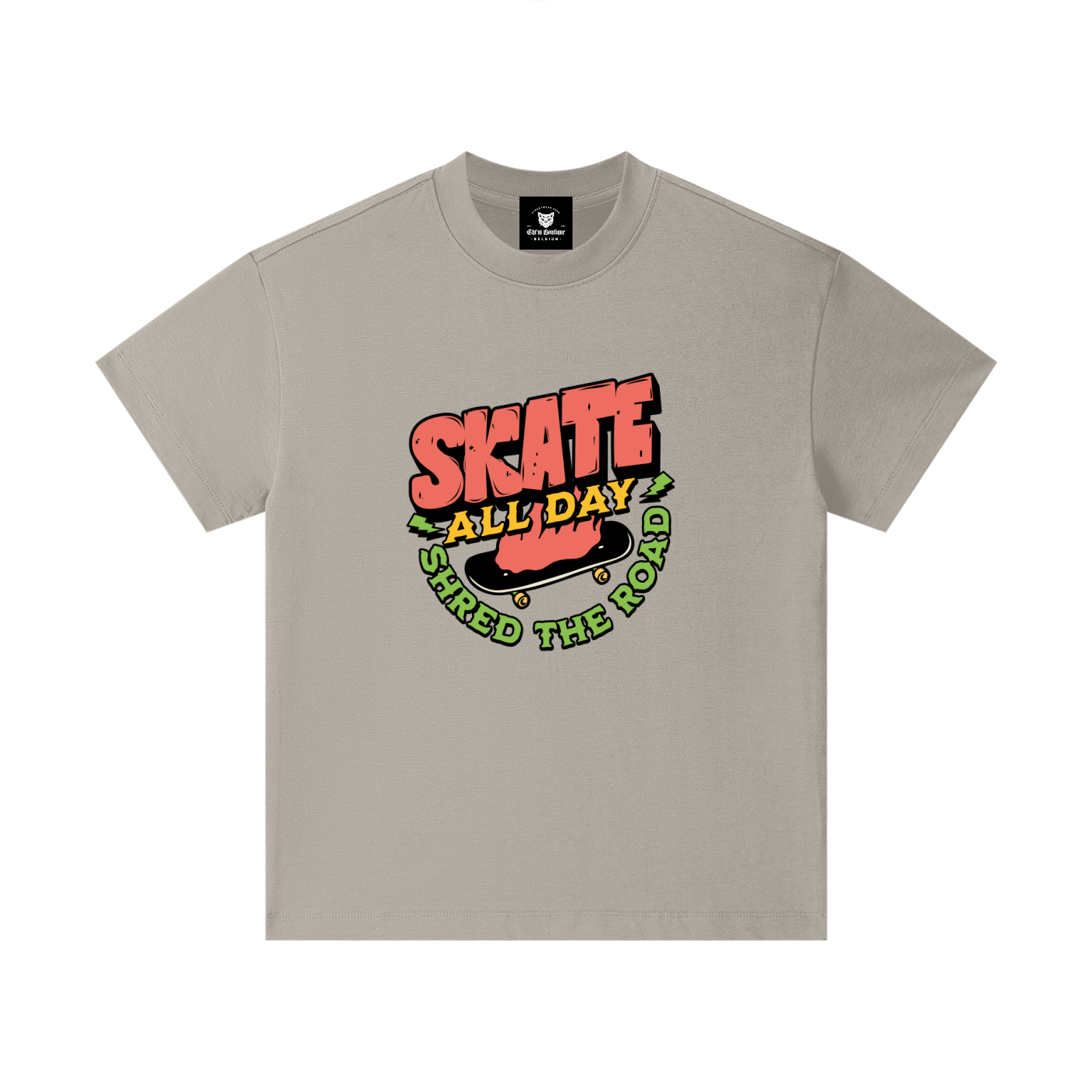 T-shirt enfant oversized Skate All Day en camel grisé - planche noire aux roues dorées