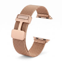 Bracelet Apple Watch milanais magnétique en acier rose doré, photo produit studio sur fond blanc | CHT'M Boutique