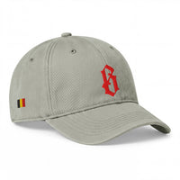 Casquette belge originale brodée B gothique rouge, coloris sable, profil avec drapeau belge brodé sur le côté