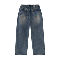 Jean droit bleu délavé vintage vu de dos