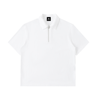 Polo demi-zip original blanc porté - CHT'M Boutique