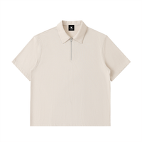 Polo demi-zip original kaki clair porté - CHT'M Boutique