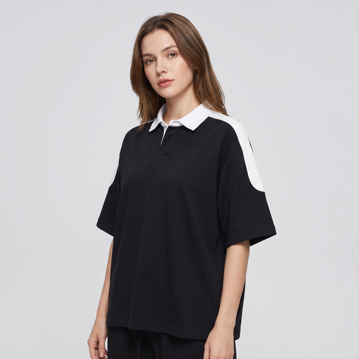 T-shirt bandes contrastantes noir CHT'M Boutique porté femme streetwear belge