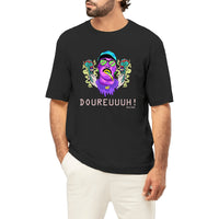 Homme portant le t-shirt original Dour Festival DOUREUUUH ! Since 2001 noir, vue de face
