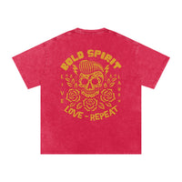 T-shirt tête de mort rouge framboise, imprimé Bold Spirit ocre dans le dos