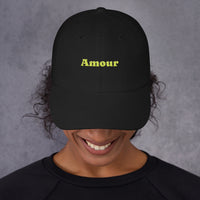 Casquette femme brodée « Amour », dad hat noire, vue de face – CHT'M Boutique