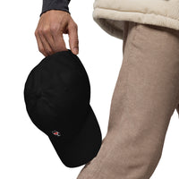 Casquette baseball wine love noir détail de la broderie CHT'M Boutique