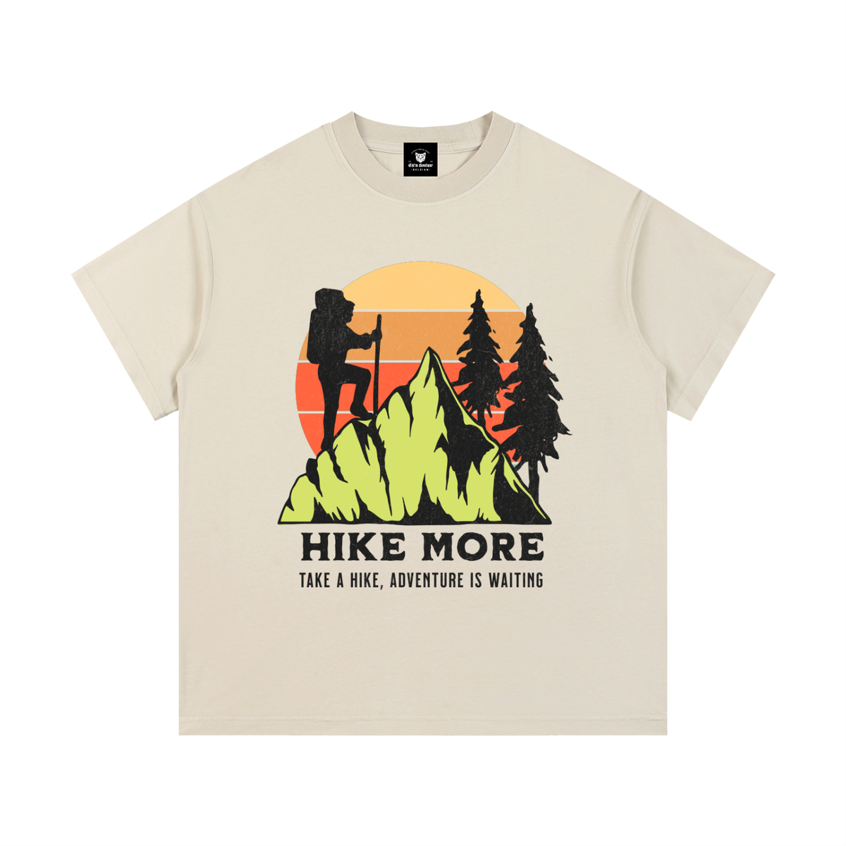T-shirt enfant Hike More en abricot clair à plat, imprimé randonnée vintage coloré