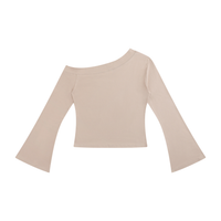 Dos du t-shirt femme asymétrique épaule dénudée crop top beige