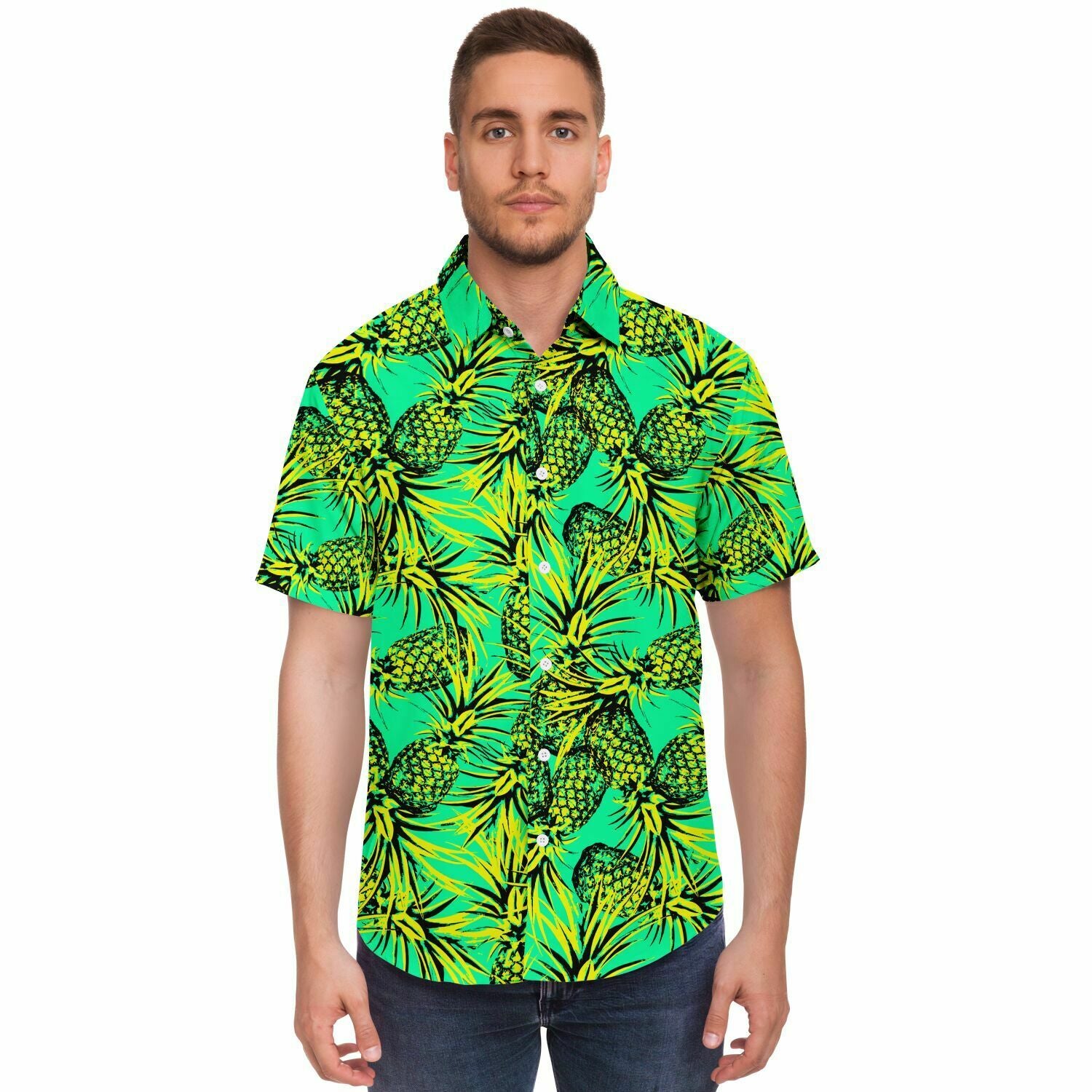 Chemise homme manches courtes vert fluo à ananas, portée, vue de face