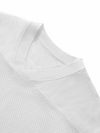Col V du maillot mesh DAD Beer blanc - vue rapprochée de la bande d'encolure et de la maille filet