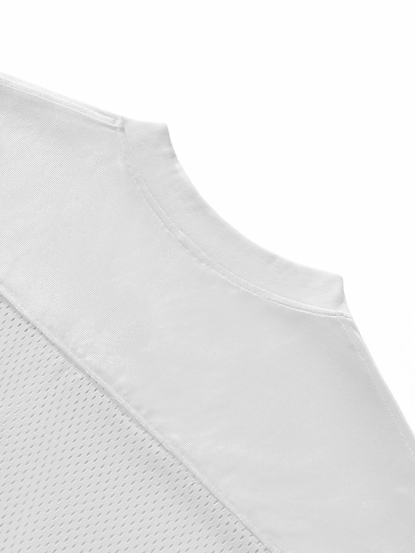 Encolure arrière du maillot mesh DAD Beer blanc - finition du col et retombée du filet sur les épaules