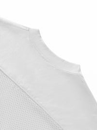 Encolure arrière du maillot mesh DAD Beer blanc - finition du col et retombée du filet sur les épaules