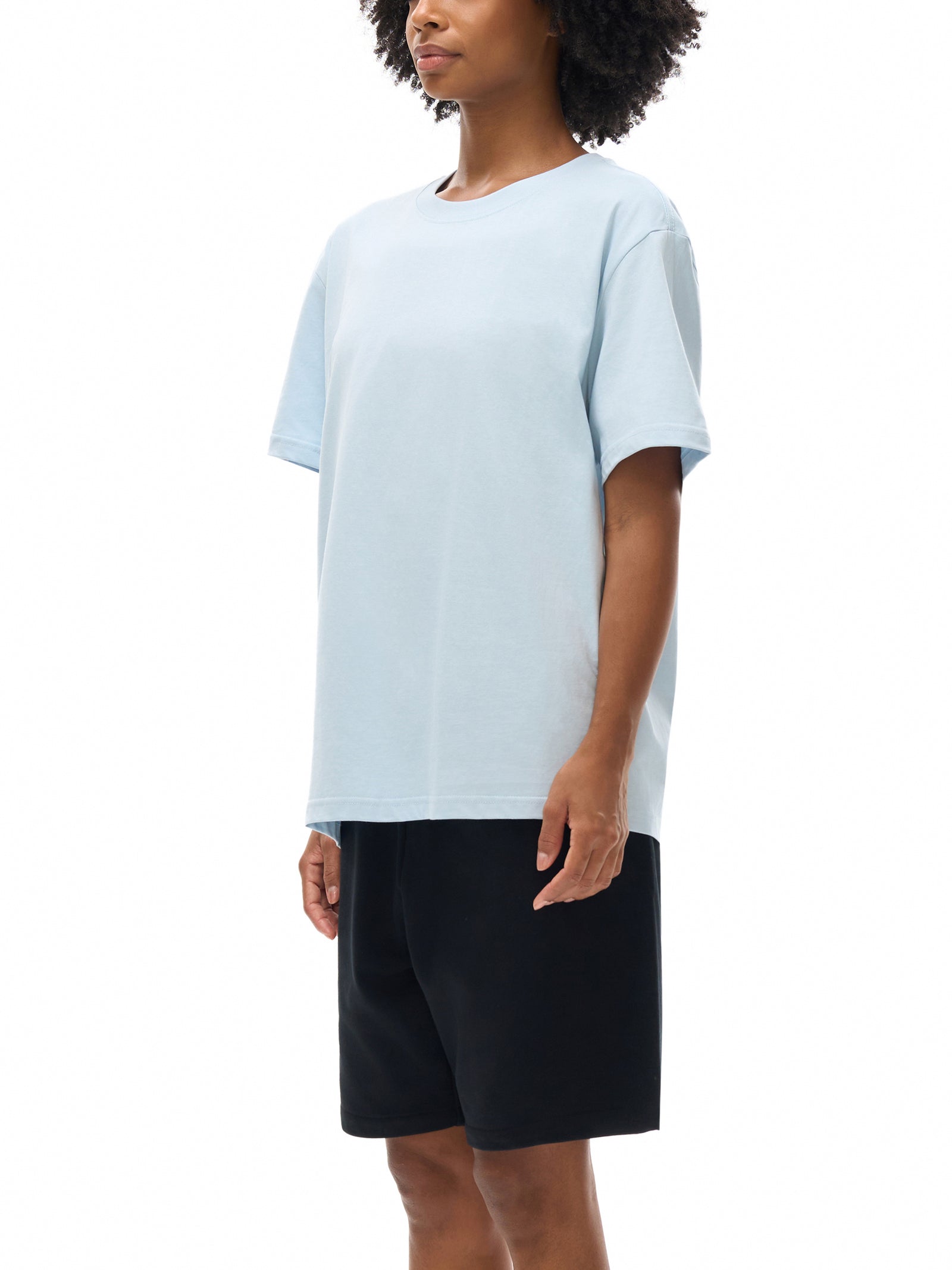 Mannequin de profil en t-shirt coton - longueur de manche et tombé du buste