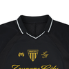 Détail du col V côtelé à liseré blanc du maillot de foot streetwear Zwanze City